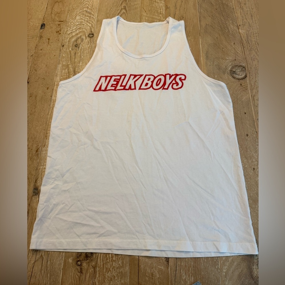 Nelk Boys White w/ Red Graphic Cotton Tank Top Mens Size Large L